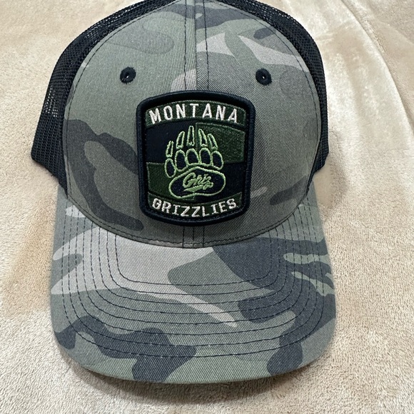 OHT Other - Montana Grizzlies Camo Trucker Hat